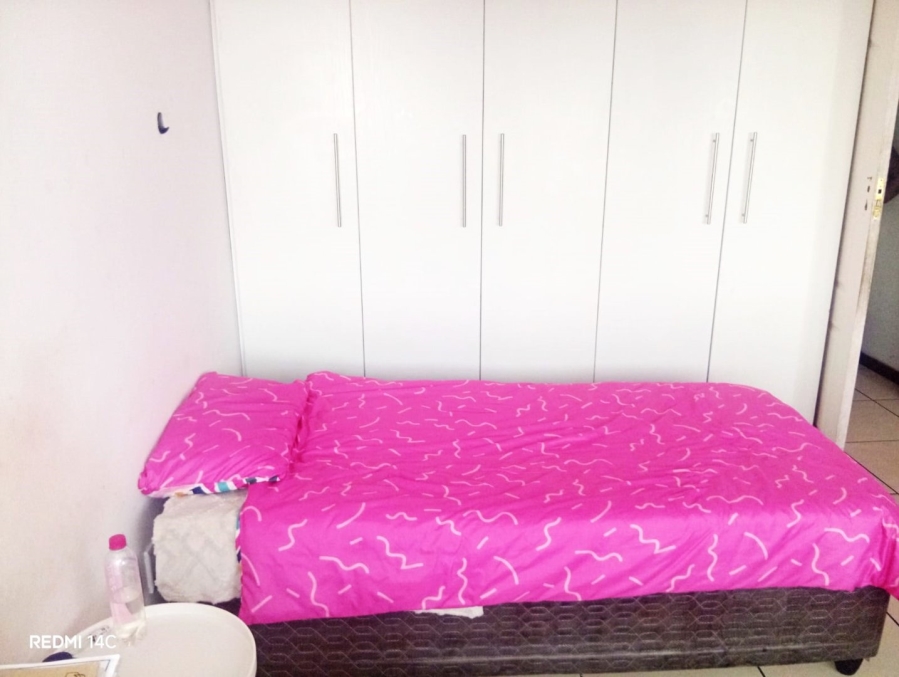 2 Bedroom Property for Sale in Bloemfontein Free State